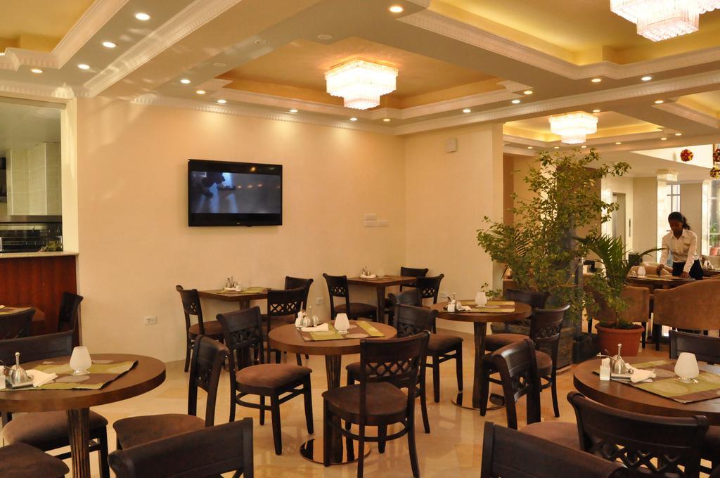 Addissinia Hotel Exterior foto